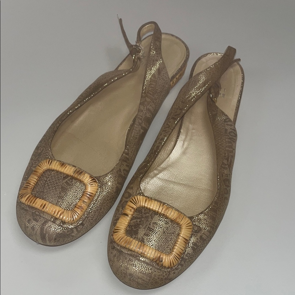 Stuart Weitzman gold animal print Slingback Flats w/ Woven Detail 9.5